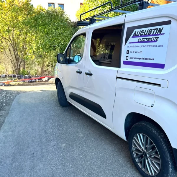 Augustin Électricité — réalisation Bornes de recharge et mobilité électrique à Sillingy — photo 1 — Eurêkartisan