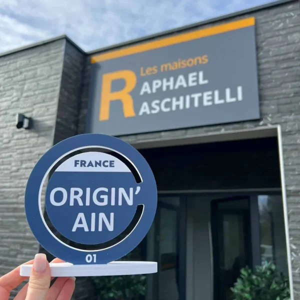 Les Maisons Raschitelli — réalisation Construction et rénovation générale à Attignat — photo 8 — Eurêkartisan