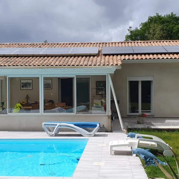 Soleil Aquitain — réalisation Bornes de recharge et mobilité électrique à Mios — photo 2 — Eurêkartisan